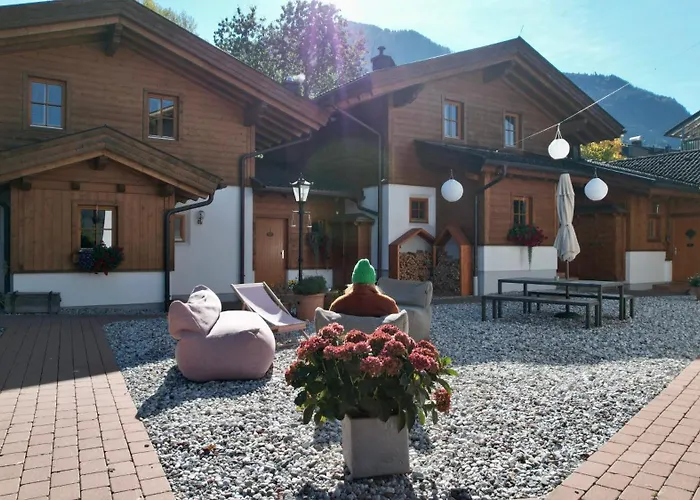 Dorfchalets - Berta Inkl Tauern Therme Eintritt & Sommerkarte Semesterbostad *